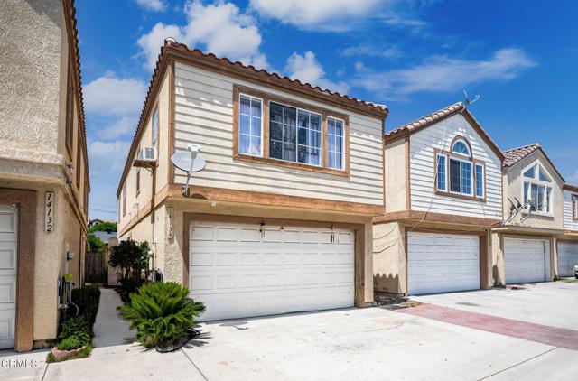 14134 Orizaba Avenue, Paramount CA: https://media.crmls.org/mediaz/a2e25fca-970e-4bdb-9264-87bdf06029ea.jpg