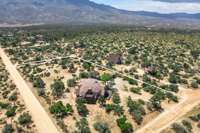Image 34 of 36 For 70075 Linda Vista Road