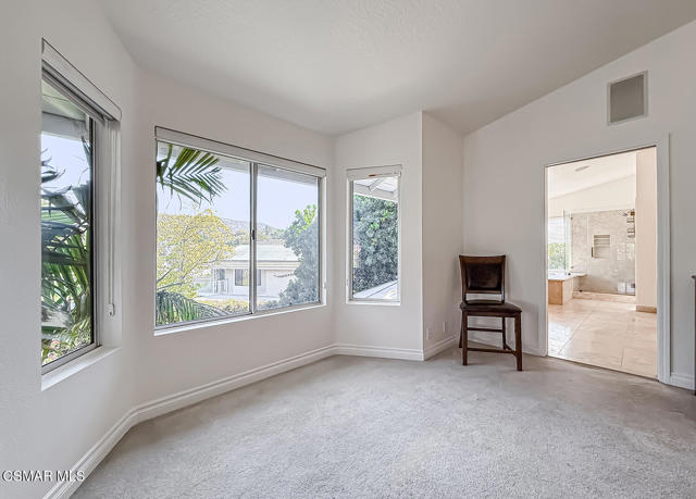 2848 Bayham Cir, Thousand Oaks CA: https://media.crmls.org/mediaz/a2e2cf9a-6c91-4009-b8aa-5455e49abf95.jpg