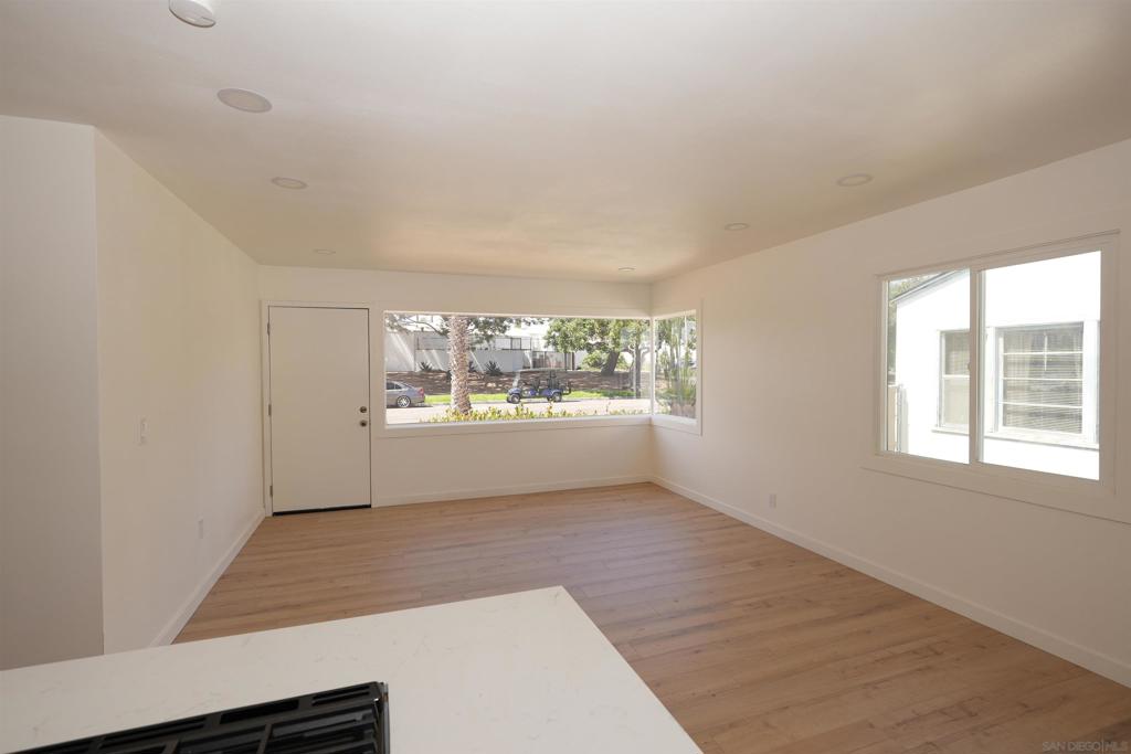 1021 Reed - photo 8