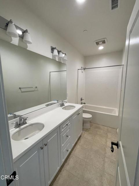 3141 E Yountville Drive, Ontario CA: https://media.crmls.org/mediaz/a2e350b0-5232-4b37-911e-3c83123da51c.jpg