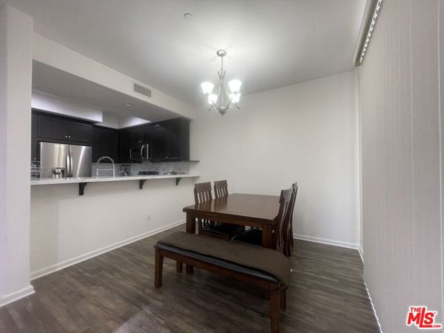 7937 N Keer Drive, Reseda CA: https://media.crmls.org/mediaz/a2e878bb-46b9-49a5-8eca-6f03d3669e5a.jpg