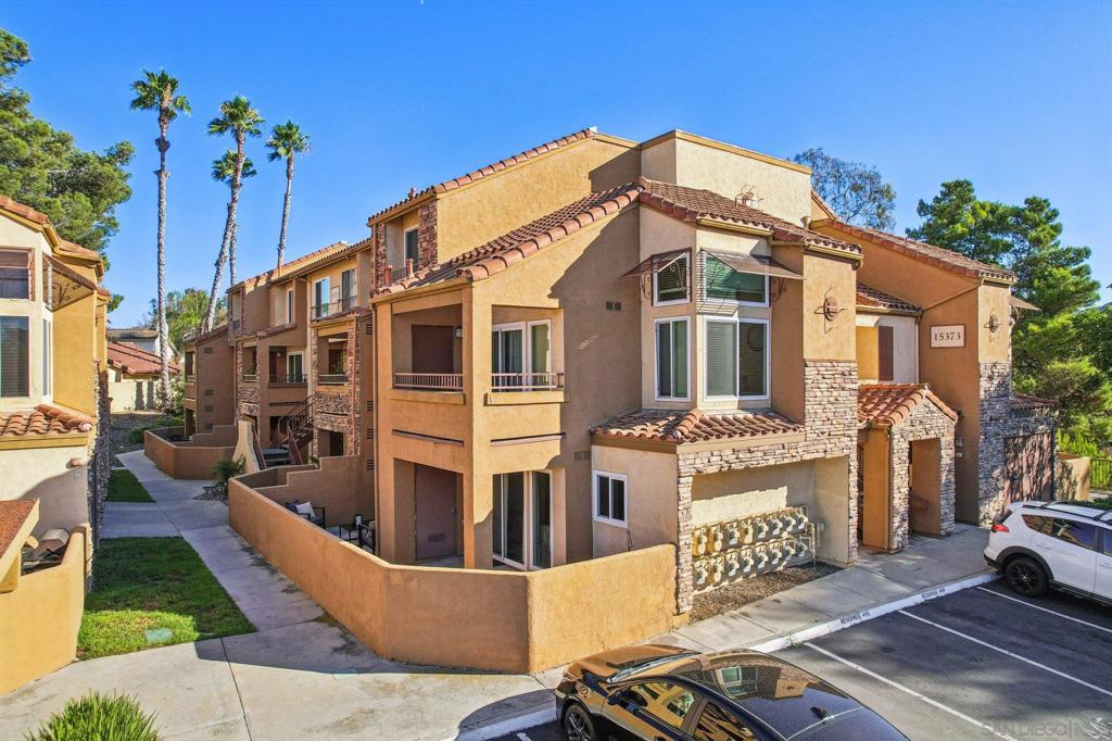 MLS #250037661SD image #32