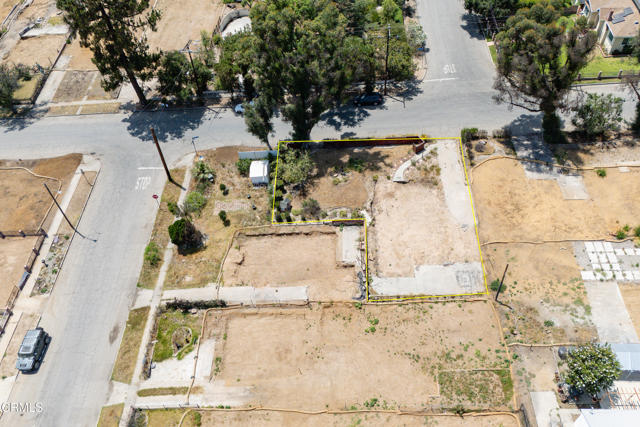 Detail Gallery Image 4 of 20 For 2836 Glenrose Ave, Altadena,  CA 91001 - – Beds | – Baths