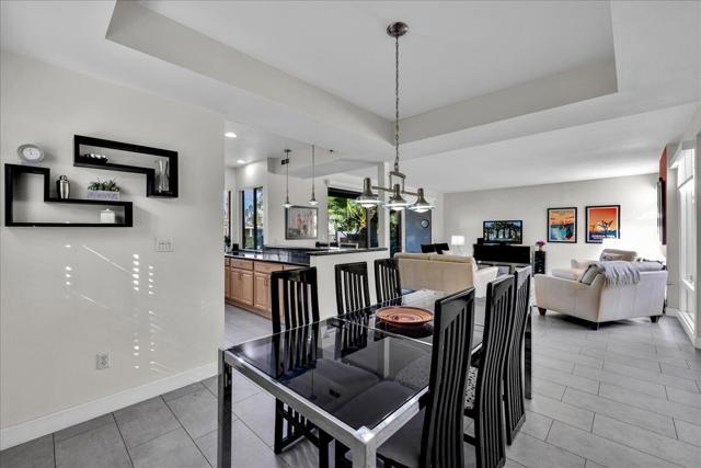 2202 Oakcrest Drive, Palm Springs, CA 92264