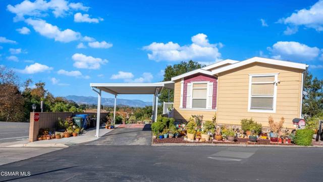 1 Ortega Drive, Newbury Park CA: https://media.crmls.org/mediaz/a2ea57a7-0dc4-4735-869e-8c7b7c12af39.jpg