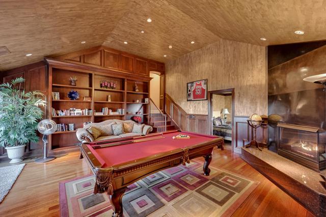 8451 Goldenrod Circle, Gilroy CA: https://media.crmls.org/mediaz/a2eab9e4-1204-4d6c-8937-9690c7455d9c.jpg