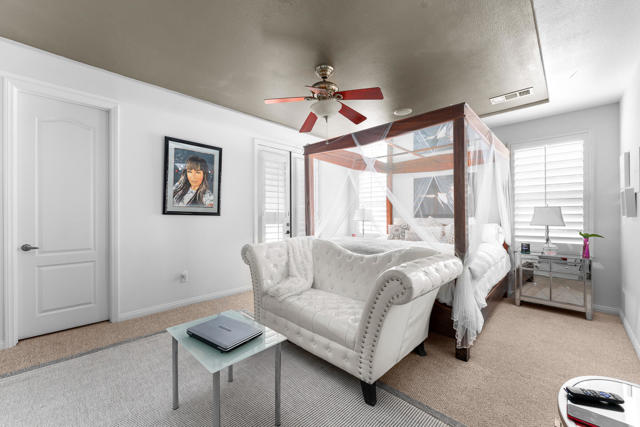 80580 Apple Court, Indio CA: https://media.crmls.org/mediaz/a2ed082d-2e70-47f5-b4fe-5888bb60f911.jpg