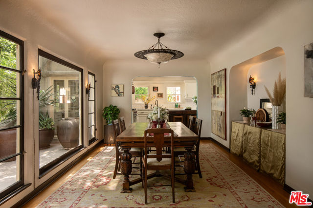 Image 9 of 49 For 2707 Hermosita Drive