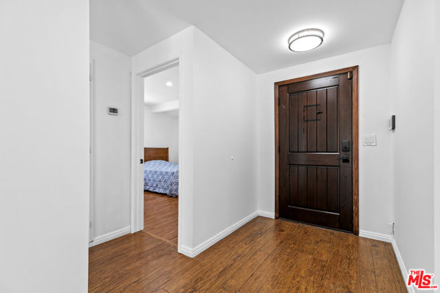 4949 San Feliciano Drive, Woodland Hills CA: https://media.crmls.org/mediaz/a2ee26ed-d7e6-44e9-accc-840424358166.jpg
