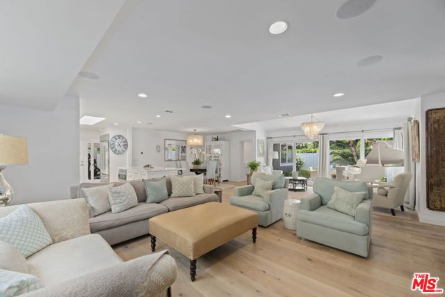 207 10th Street photo 5