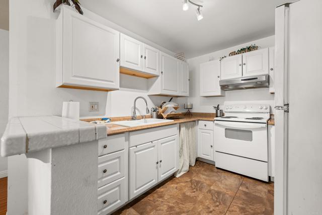 Detail Gallery Image 10 of 29 For 10400 Caminito Cuervo #260,  San Diego,  CA 92108 - 1 Beds | 1/1 Baths