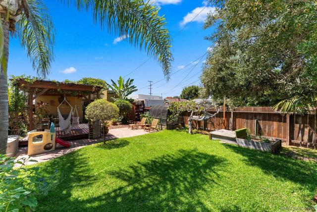 4479 38th Street, San Diego CA: https://media.crmls.org/mediaz/a2f2143a-9745-4d27-99b0-e14f3baa90e3.jpg