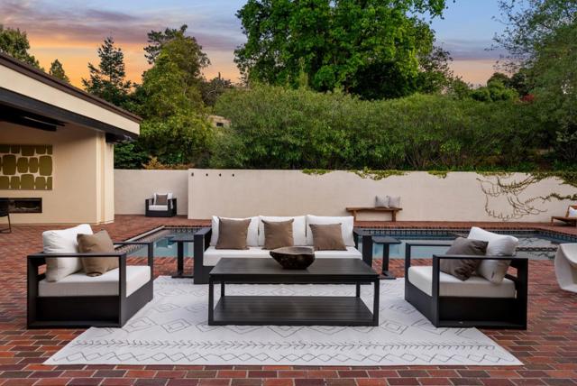 110 New Place Road, Hillsborough CA: https://media.crmls.org/mediaz/a2f28576-ef67-413d-bc05-b05693255cb2.jpg