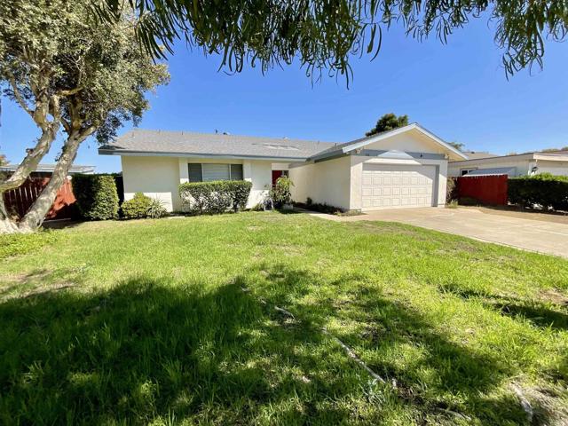 Detail Gallery Image 1 of 49 For 3128 Governor Dr, San Diego,  CA 92122 - 4 Beds | 2 Baths
