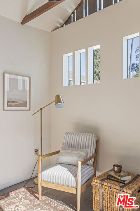 601 S Hudson Avenue, Pasadena CA: https://media.crmls.org/mediaz/a2f3ec8b-d837-49fd-a813-f4a60250d58e.jpg