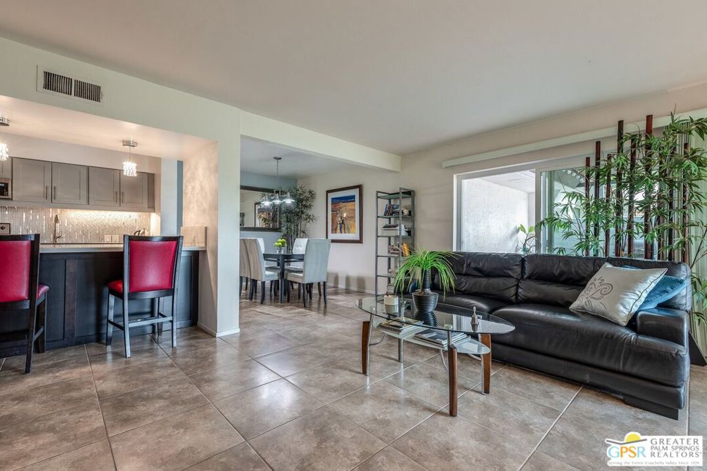 MLS #25609995PS image #5