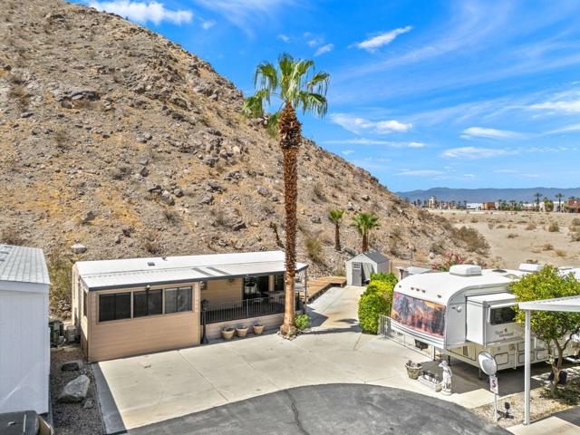 69333 E Palm Canyon Drive, Cathedral City CA: https://media.crmls.org/mediaz/a2f42e37-6592-4125-afd2-18c9bf91fd83.jpg
