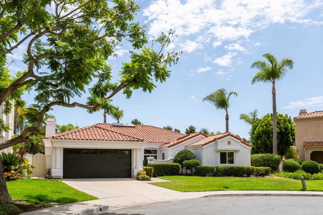 Detail Gallery Image 6 of 46 For 14004 Calle Venecia, San Diego,  CA 92130 - 4 Beds | 2/1 Baths