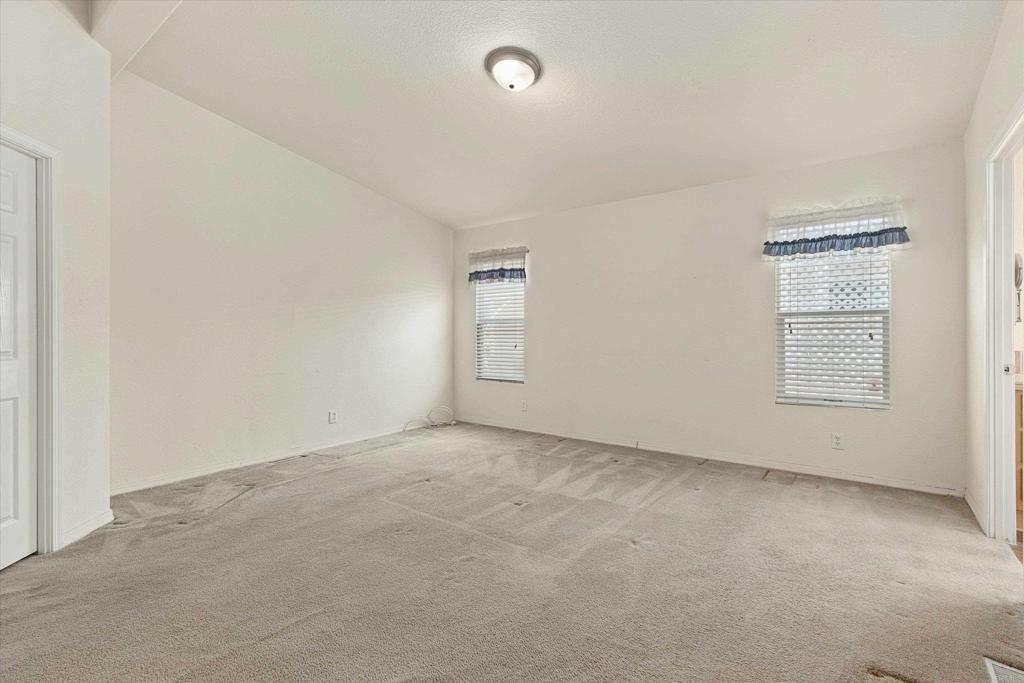 3535 Linda Vista Drive - photo 17