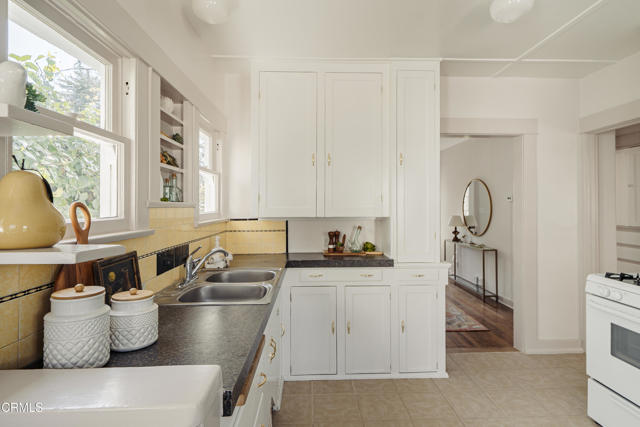 Image 9 of 31 For 2843 Los Olivos Lane