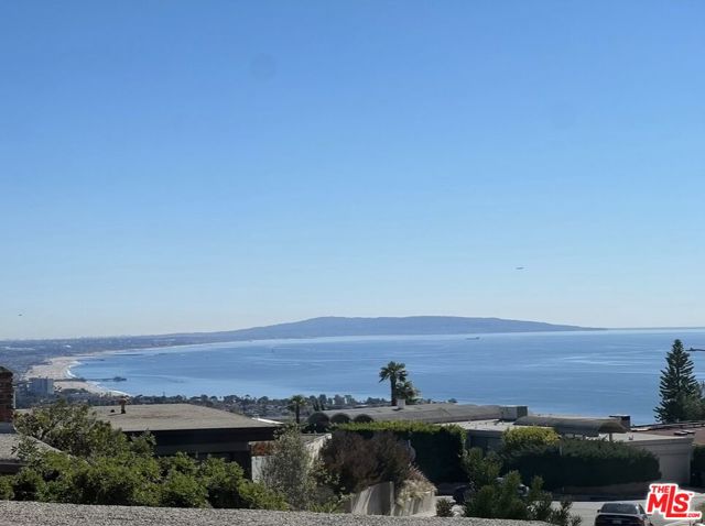 1260 Lachman Lane, Pacific Palisades, CA 90272