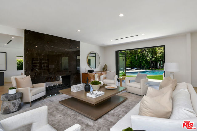 3221 Elvido Drive, Los Angeles CA: https://media.crmls.org/mediaz/a2f730ce-dc90-4f7f-8f98-5755c8306bd7.jpg