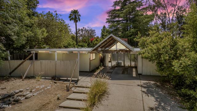 1412 Ellsworth Court, Thousand Oaks CA: https://media.crmls.org/mediaz/a2f8c62a-3a1c-41b9-a0d4-edb0f8fed763.jpg
