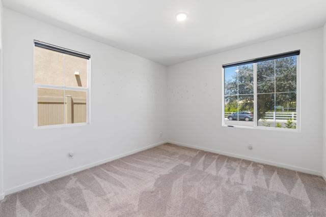 Image 23 of 36 For 31129 Quarter Horse Way