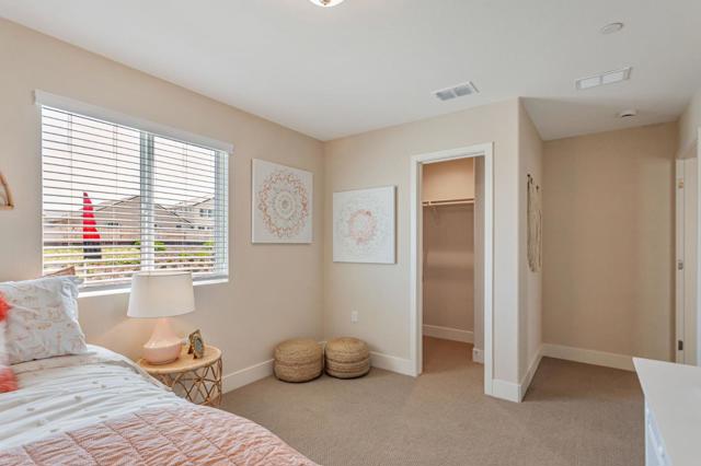 1143 Coyote Peak Way, Hollister CA: https://media.crmls.org/mediaz/a2fc2c3f-fc67-4f8c-93de-35c1abf16679.jpg