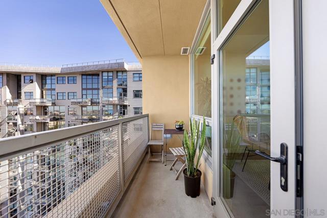350 W Ash St, San Diego CA: https://media.crmls.org/mediaz/a2fed4f3-e661-4fe6-ac05-9d838598675b.jpg