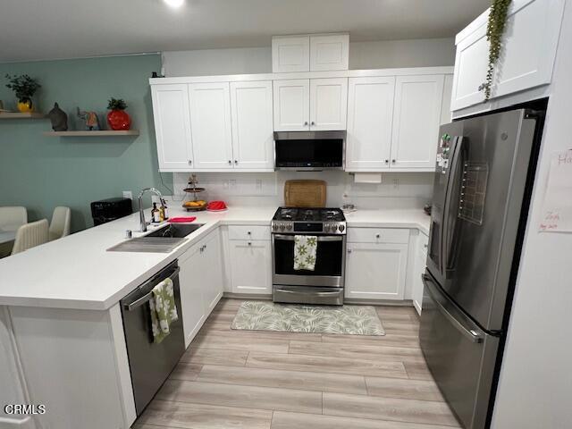 2563 LIttle Rock Lane, Simi Valley CA: https://media.crmls.org/mediaz/a2feda83-e491-4996-bef3-5027072a1788.jpg