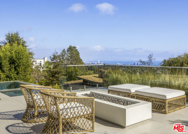 Drew Fenton | 1330 Monument Street Pacific Palisades CA | MLS: 6520874