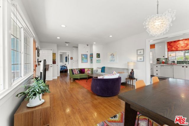 1179 Bellevue Avenue, Los Angeles CA: https://media.crmls.org/mediaz/a3001f5c-90a6-4665-973c-2da72720337a.jpg