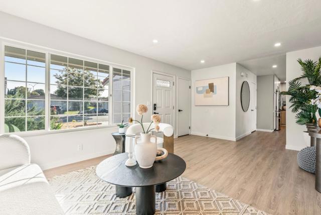 33041 Calistoga Street, Union City CA: https://media.crmls.org/mediaz/a30045bd-14cb-48bc-be2a-1073915b256e.jpg