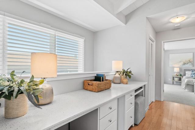1975 Seascape Boulevard, Aptos CA: https://media.crmls.org/mediaz/a300bb82-0ad5-4676-9c0c-bbc832deaed2.jpg