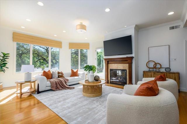 50 Bear Gulch Drive, Portola Valley CA: https://media.crmls.org/mediaz/a3012d75-40d6-4535-b758-5c3cf26d373e.jpg