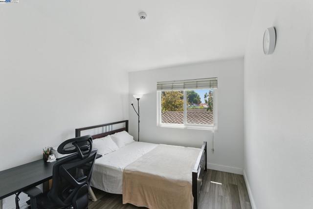 6198 Civic Terrace Ave, Newark CA: https://media.crmls.org/mediaz/a301e014-612c-42bf-b591-1caea38ab2f1.jpg