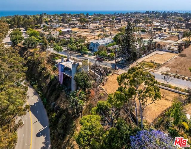 Drew Fenton | 824 Chautauqua Boulevard Pacific Palisades CA | MLS: 7272196