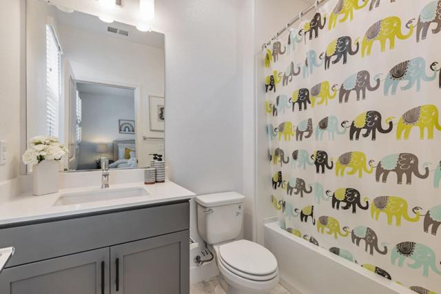 1040 Darwin Terrace, Sunnyvale CA: https://media.crmls.org/mediaz/a304a957-3993-4e8c-a13b-2b3645b6839d.jpg