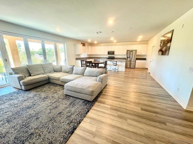 32757 Marin fields, Winchester CA: https://media.crmls.org/mediaz/a304d049-58a9-479a-855a-245faa7e5bf6.jpg