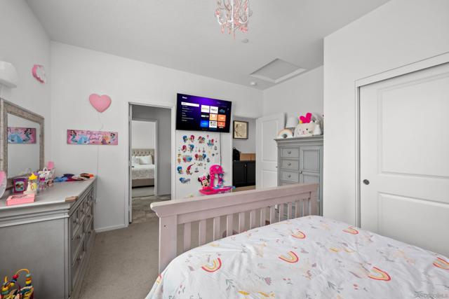 Image 17 of 32 For 38512 Rosegate Pl