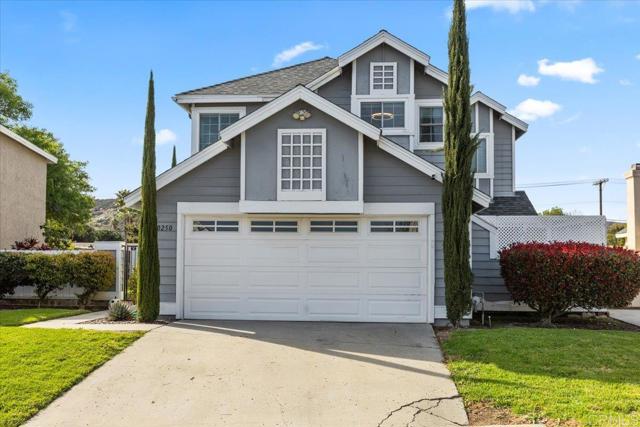 10250 New Bedford Court, Lakeside CA: https://media.crmls.org/mediaz/a304fe18-6a05-4177-865c-13eab511e19c.jpg
