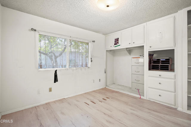 Image 9 of 21 For 463 Mariposa Avenue