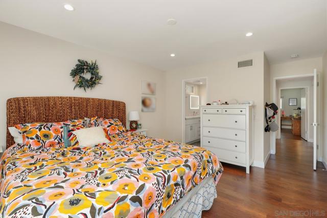 1144 San Julian Dr, San Marcos CA: https://media.crmls.org/mediaz/a30689f7-9585-4df2-bbd6-906424fb3da8.jpg