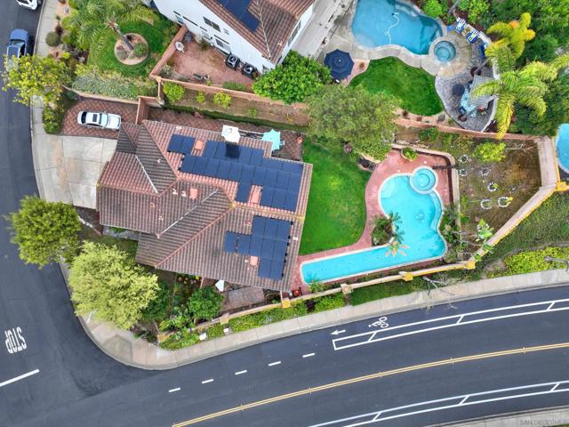 Image 3 of 29 For 12032 Caneridge Rd