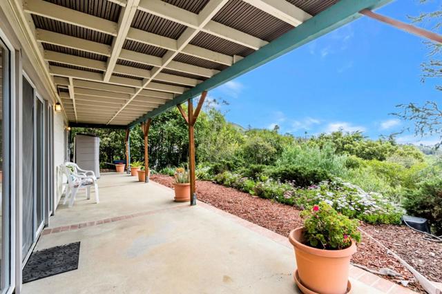 11020 Enchanto Vista Drive, San Jose CA: https://media.crmls.org/mediaz/a30d047c-d07e-4590-b68c-2e2b68d0b59f.jpg