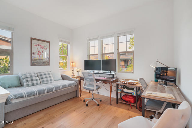 Detail Gallery Image 7 of 51 For 263 Wisteria St, Fillmore,  CA 93015 - 5 Beds | 3/1 Baths