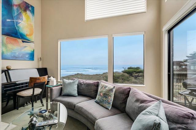 101 Shell Drive, Watsonville CA: https://media.crmls.org/mediaz/a30dced9-f4ff-4efd-869d-090d9e2cc5e7.jpg