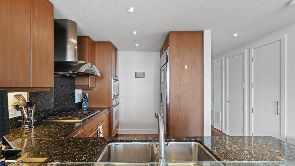 1199 Pacific Highway - photo 19